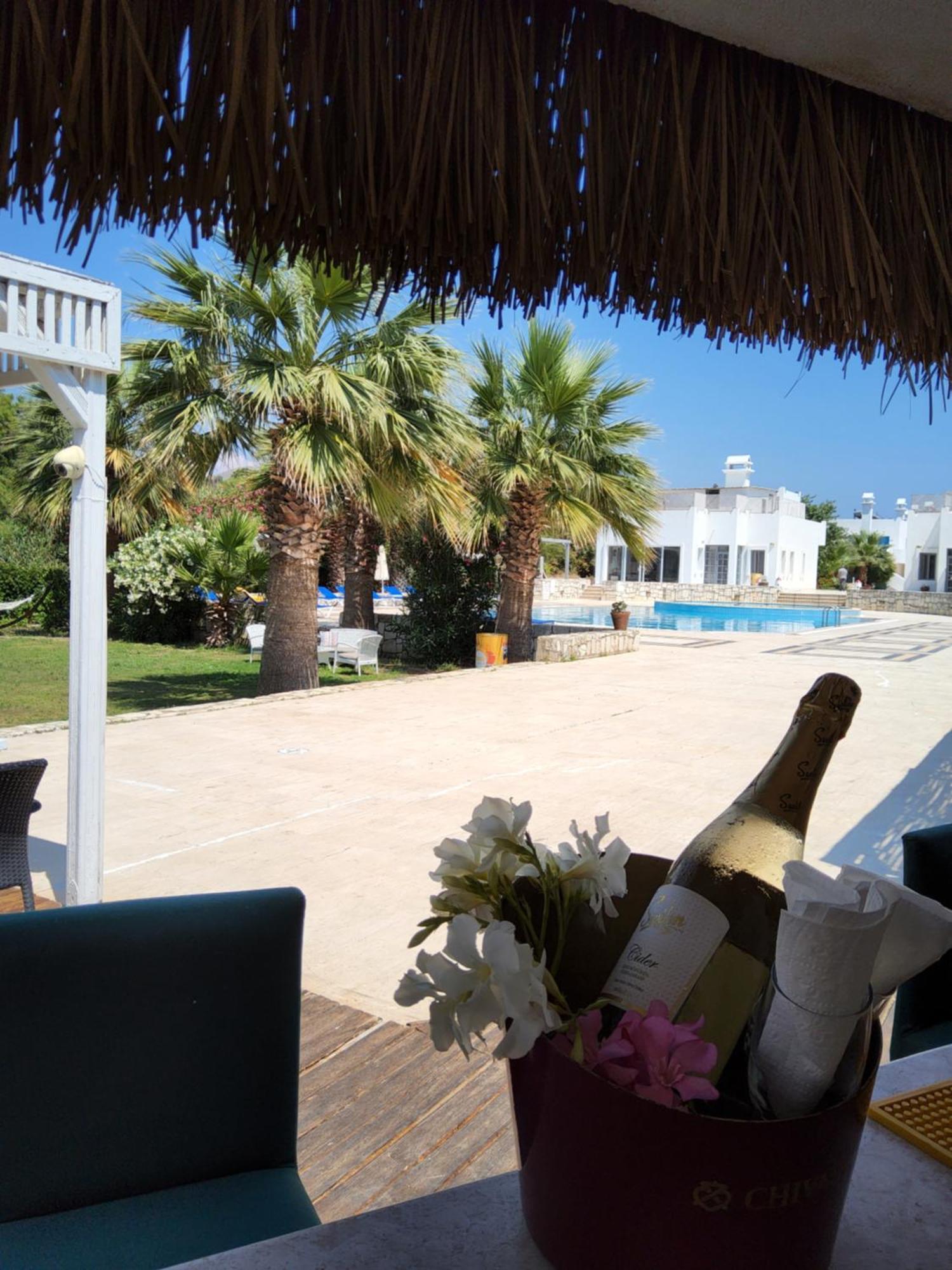 Ladonia Hotels Zemda Guemuesluek Exterior foto