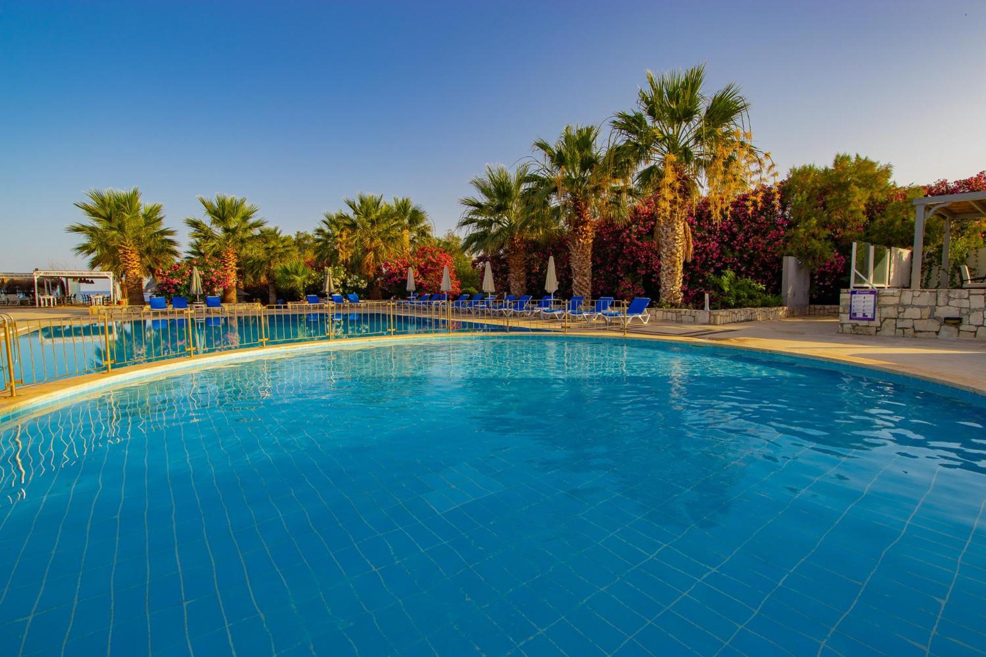 Ladonia Hotels Zemda Guemuesluek Exterior foto